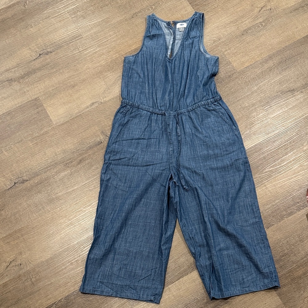 Old Navy Women’s Chambray Blue Jumpsuit